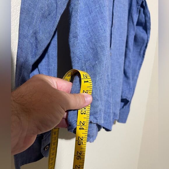 UNTUCKit Men's Casual Linen Blue Button-Down Shirt - Picture 6 of 6